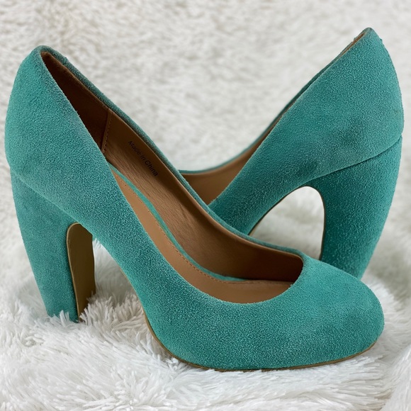 Kimchi Blue Urban Outfitters Mod Pumps Heels - Picture 8 of 8